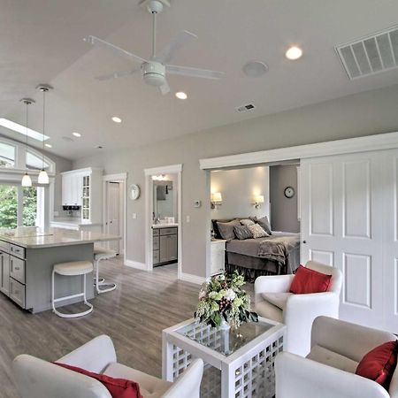Contemporary Tacoma Cottage With Deck And Pond! 外观 照片