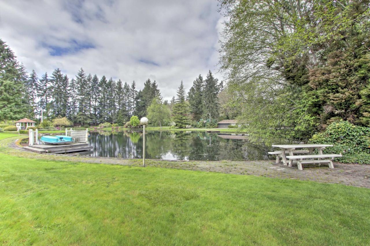 Contemporary Tacoma Cottage With Deck And Pond! 外观 照片